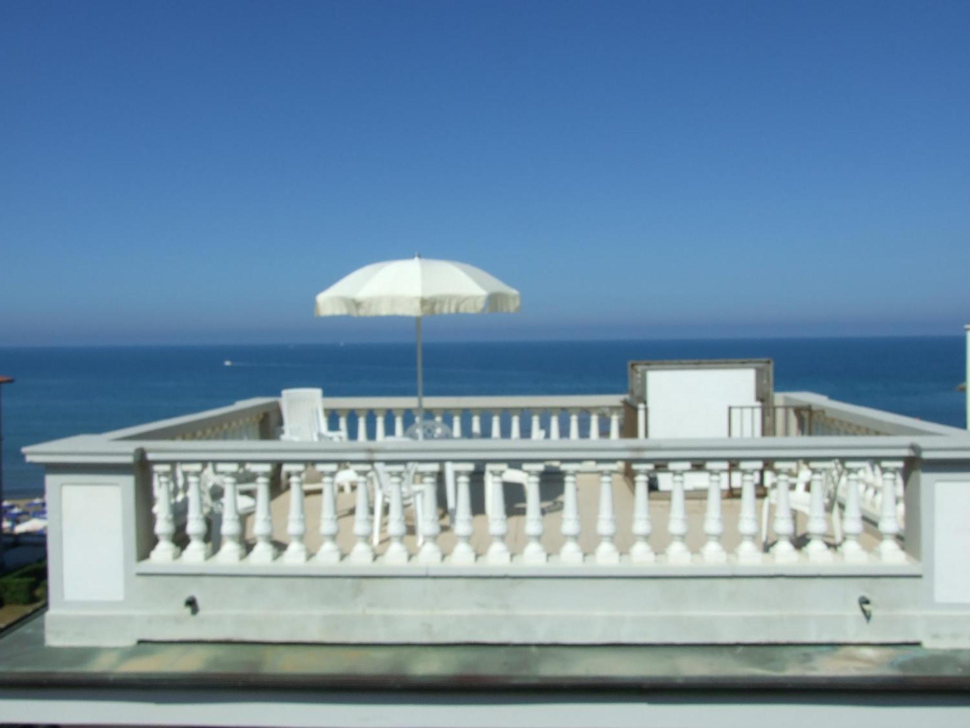 Residence Villa Piani ซานวินเชนโซ ภายนอก รูปภาพ