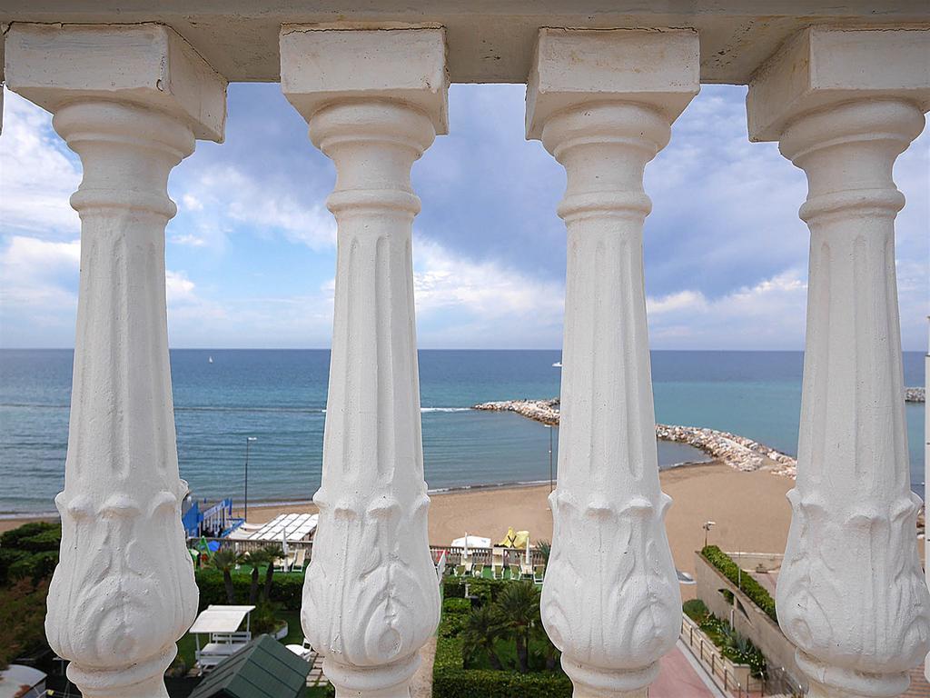 Residence Villa Piani ซานวินเชนโซ ภายนอก รูปภาพ